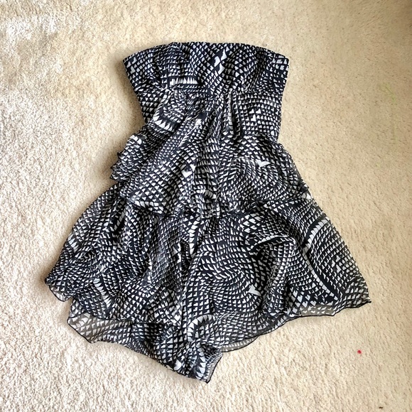 NWT BCBGMaxAzria Strapless Mini Dress - Picture 2 of 6